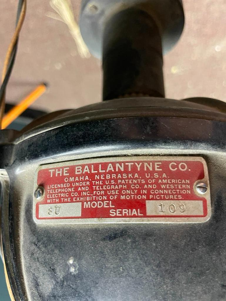 Ballantyne Co. Omaha, NE Heavy Duty Horn Speaker Model 8U Theater Speaker, Vintage