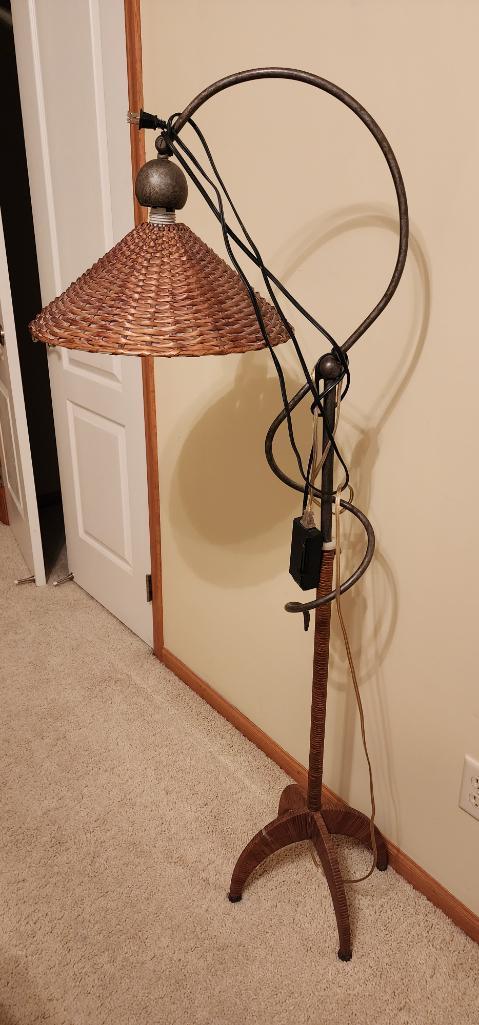 Wicker, Adjustable Lamp & Dimmer