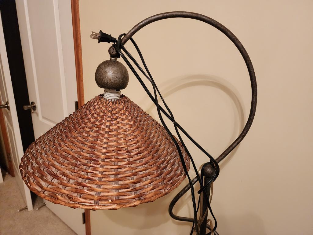 Wicker, Adjustable Lamp & Dimmer