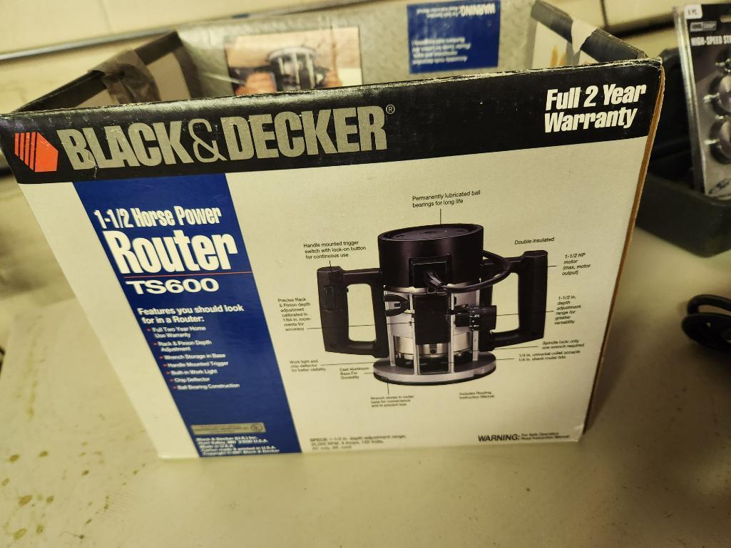 Black and Decker Router and Belt Sander