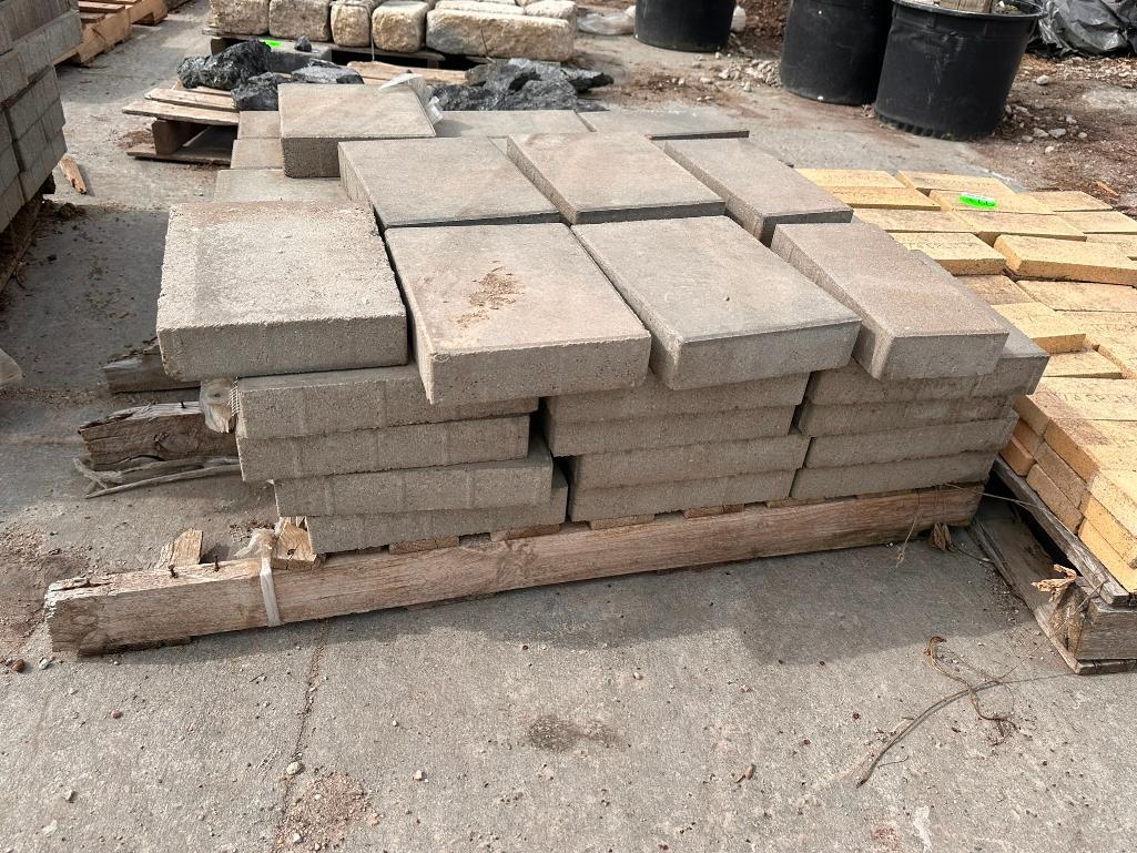 Two Pallets, 250+ Landscaping Pavers / Blocks, See Images for Sizes