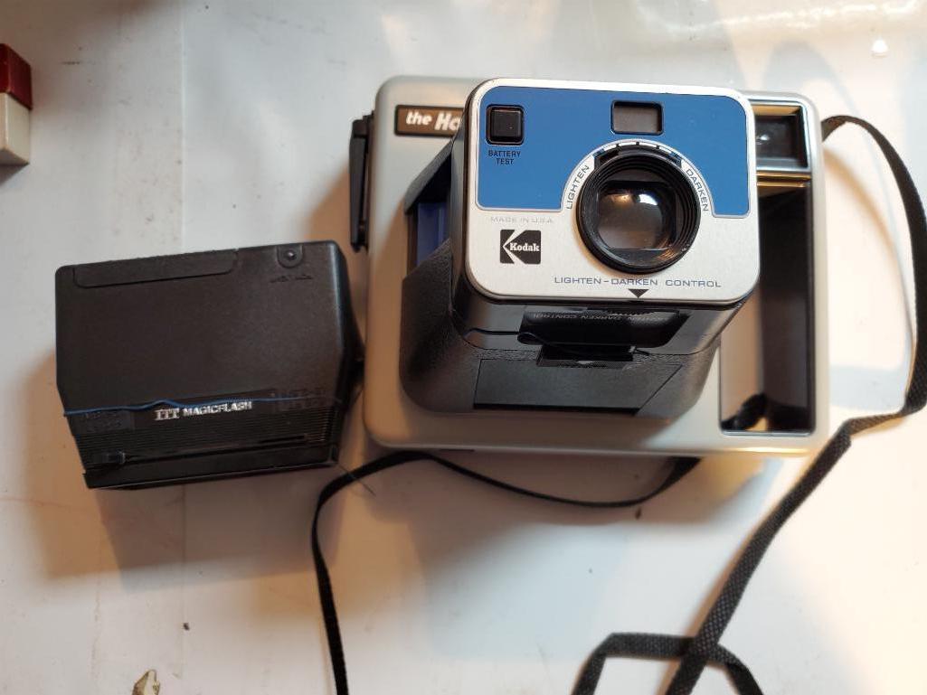 Kodak The Handle Instant Camera, Color Slides & ITT Magicflash