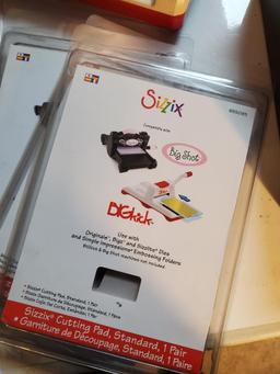 Sizzix Big Kick Paper Craft Machine & Supplies