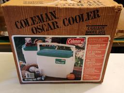 Coleman 4 Gallon Oscar Cooler Model 5274 in Box