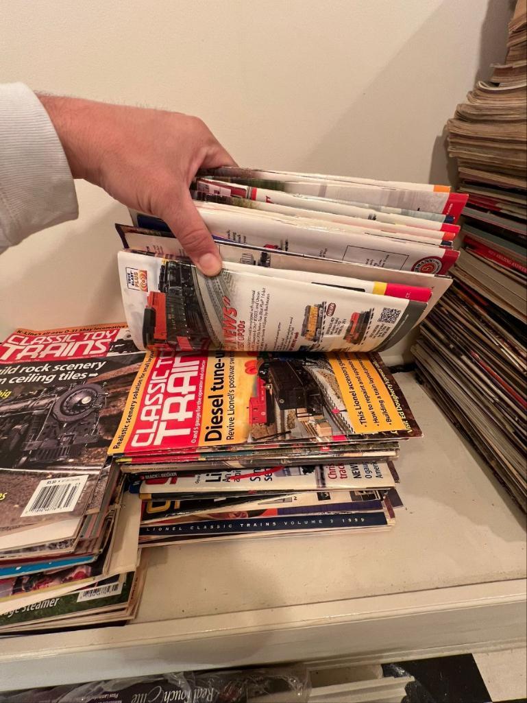 Large Group of Train Magazines & More, Pick up at 64th Pacific