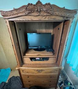 Oakwood Carved Oak Entertainment Center, Pick up at 64th Pacific