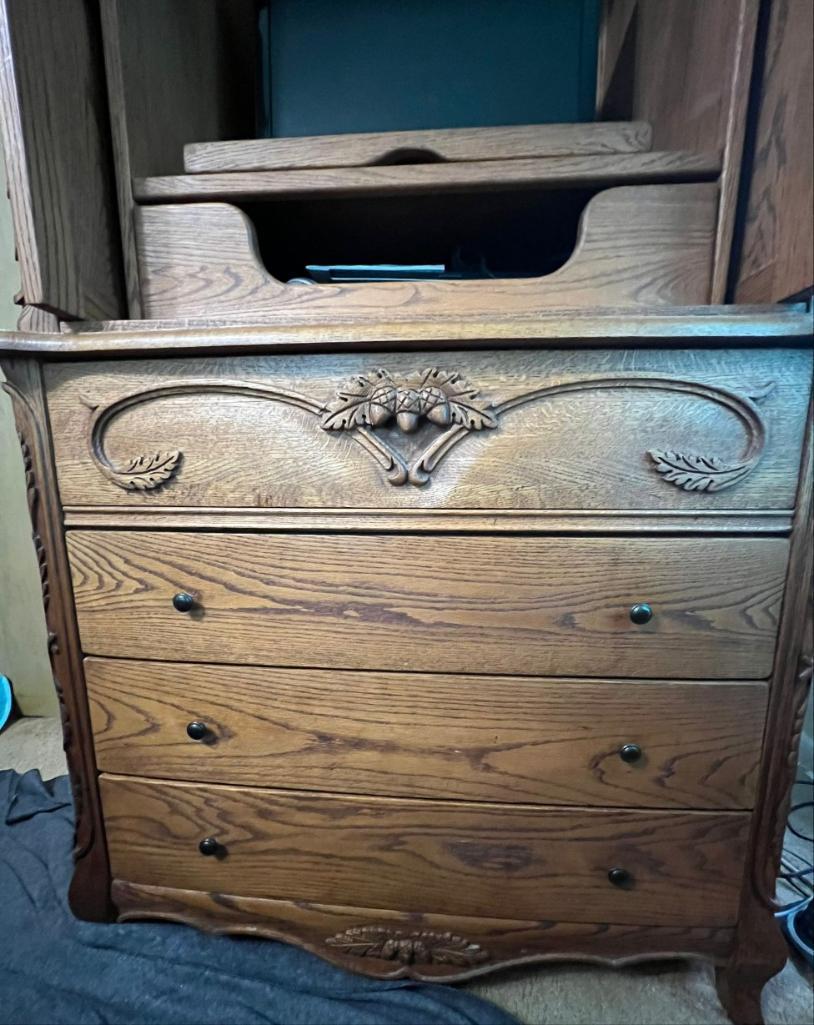 Oakwood Carved Oak Entertainment Center, Pick up at 64th Pacific