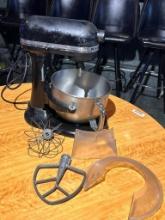 Kitchenaid Stand Mixer, 525 Watt, Bowl, Guard, Whisk and Paddle