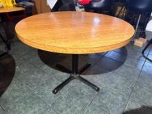 Laminate Top Restaurant Table, 42in Round