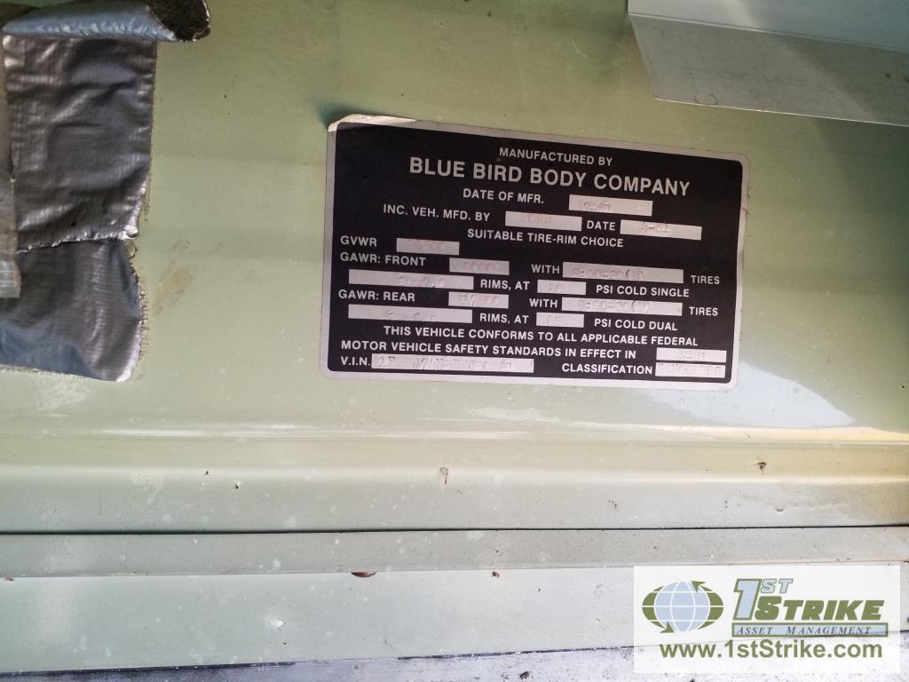 BUS, 1981 FORD BLUE BIRD, 22 PASSENGER, 8.2L GM DETROIT DIESEL ENGINE, MANUAL TRANSMISSION