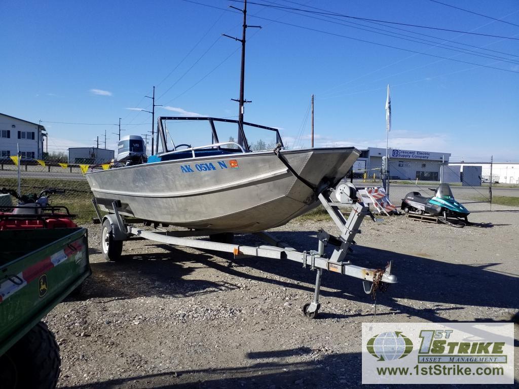 BOAT, HEWESCRAFT 18 FOOT RIVER RUNNER. EVINRUDE OUTBOARD PROP, POWER LIFT. WITH 1986 TRAILER