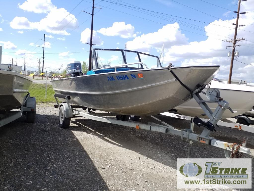 BOAT, HEWESCRAFT 18 FOOT RIVER RUNNER. EVINRUDE OUTBOARD PROP, POWER LIFT. WITH 1986 TRAILER