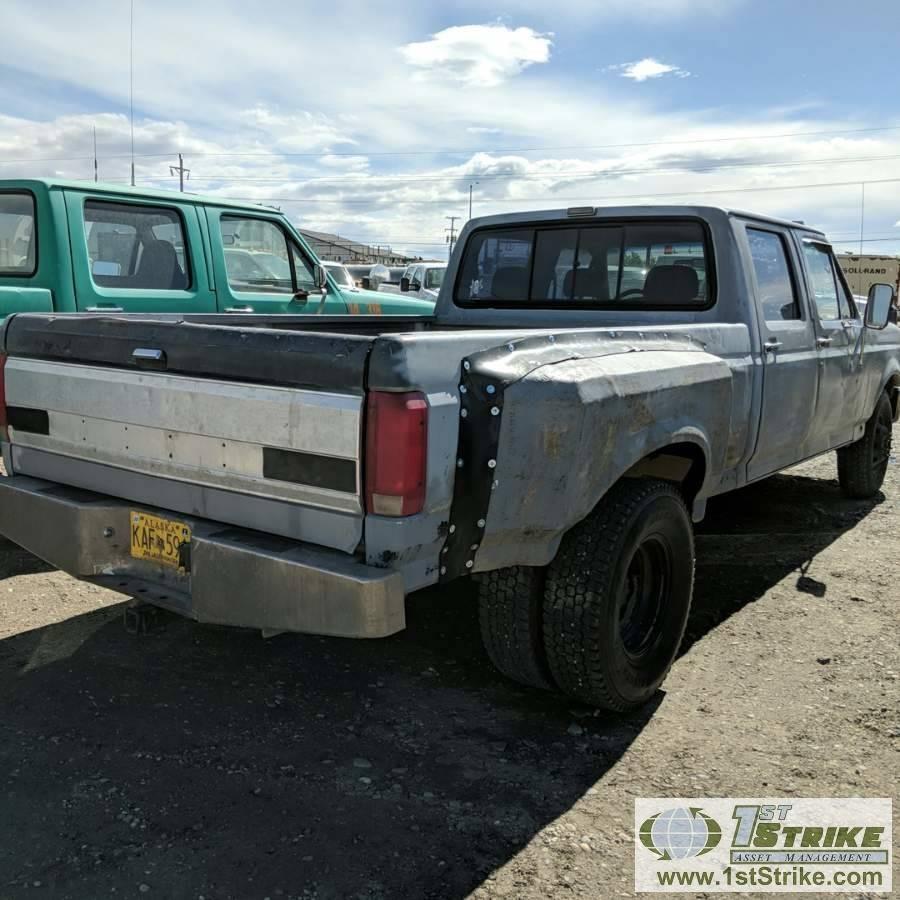 1993 FORD F-350, 7.3L POWERSTROKE DIESEL, 2WD, DUALLY, CREW CAB