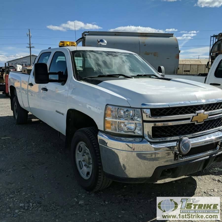 2012 CHEVROLET SILVERADO 2500HD LS, 6.6L DURAMAX DIESEL, 4X4, CREW CAB, LONG BED. WEBASTO