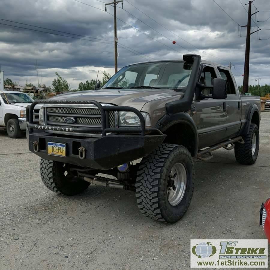 2003 FORD F-350 SUPERDUTY LARIAT, 7.3L POWERSTROKE DIESEL, 6-SPEED MANUAL TRANSMISSION, 4X4, CREW CA