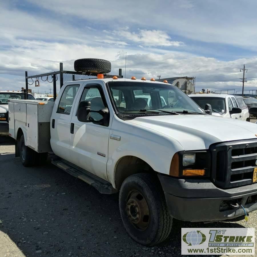 2006 FORD F-350 SUPERDUTY XL, 6.0L POWERSTROKE DIESEL, 4X4, DUALLY, CREW CAB, UTILITY BED