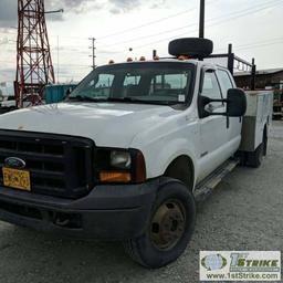 2006 FORD F-350 SUPERDUTY XL, 6.0L POWERSTROKE DIESEL, 4X4, DUALLY, CREW CAB, UTILITY BED