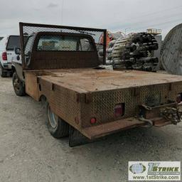 1982 GMC 3500, 5.7L GAS, MANUAL TRANSMISSION, 4X4, DUALLY, STANDARD CAB, 9FT FLAT BED