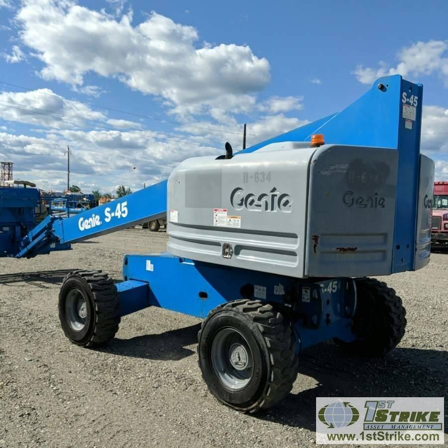 MANLIFT, 2008 GENIE S45, PERKINS DIESEL ENGINE, 4X4, 500LB CAPACITY, 45FT HEIGHT CAPACITY