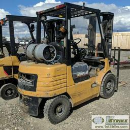 FORKLIFT, CAT GP25, 4CYL PROPANE ENGINE