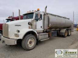 CHEMICAL TRUCK, 2007 KENWORTH T800. TITLE IN TRANSIT