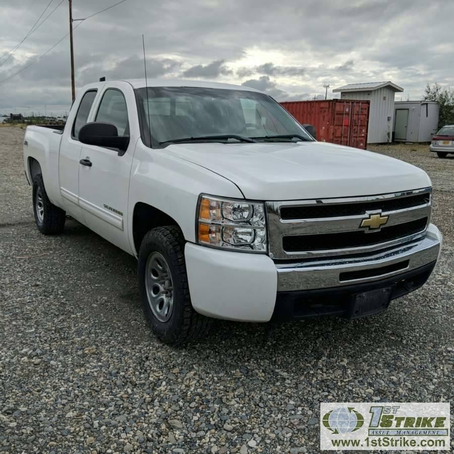 2010 CHEVROLET SILVERADO 1500 LS, 4.8L VORTEC GAS, 4X4, EXTENDED CAB, SHORT BED