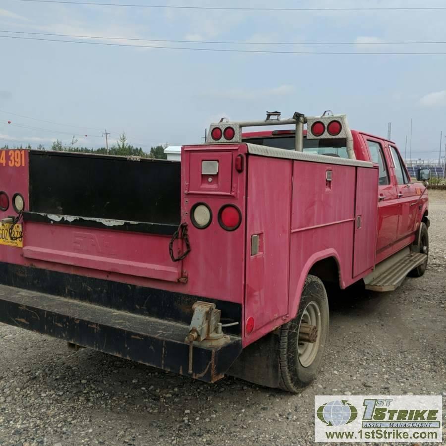 1997 FORD F-350 XL, 7.3L POWERSTROKE DIESEL, 4X4, CREW CAB, SERVICE BED