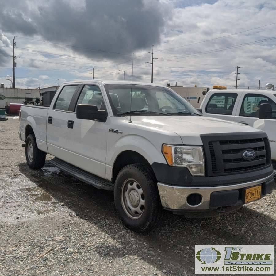 2011 FORD F-150 XL, 5.0L GAS ENGINE, 4X4, CREW CAB, SHORT BED