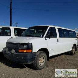 2009 CHEVROLET EXPRESS VAN, 6.6L DURAMAX DIESEL, QUIGLEY 4X4, 10 PASSENGER