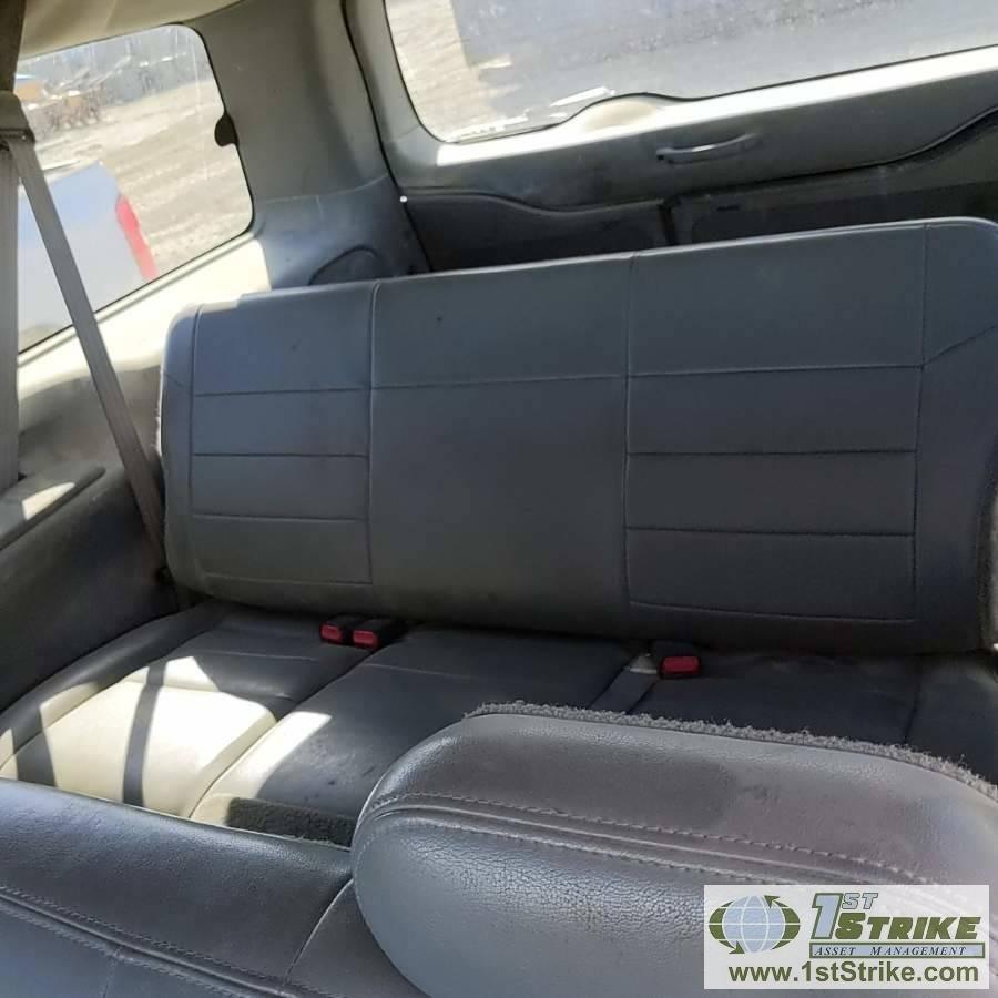 2004 FORD EXCURSION, 6.8L TRITON, 4X4