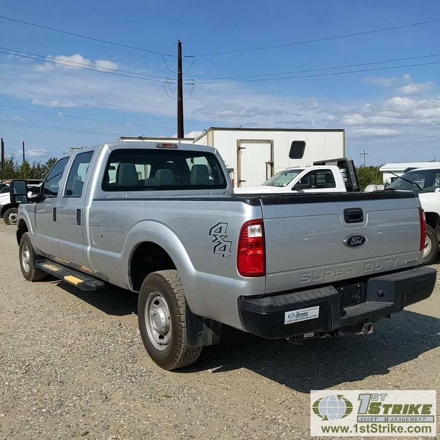 2014 FORD F-250 SUPERDUTY XL, 6.2L GAS, 4X4, CREW CAB, LONG BED