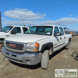 2006 GMC SIERRA 2500HD, 6.6L DURAMAX, 4X4, CREW CAB, LONG BED