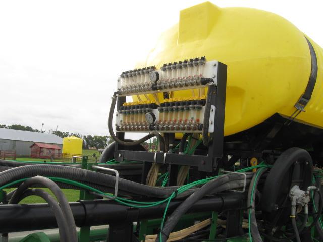 JD 1770NT 16R30 Planter