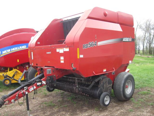 Case IH RB564 Round Baler