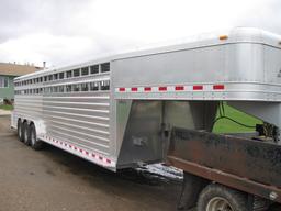 '15 Elite Trailers 8'x28' Triple Axle Aluminum Stock Trailer