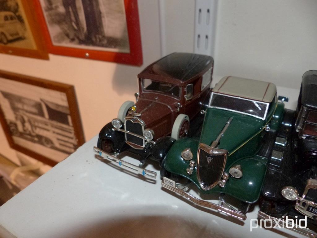 (10) VARIOUS MODEL TOY CARS COLLECTIBLE TOY