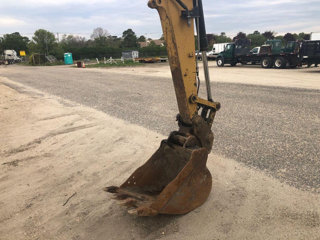 CAT 308DCR HYDRAULIC EXCAVATOR powered by Cat diesel engine, equipped with Cab, air, heat front blad