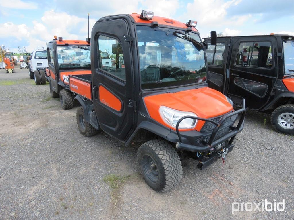 2019 DEMO KUBOTA RTVX1100C UTILITY VEHICLE 4x4, powered by Kubota diesel engine, equipped with EROPS