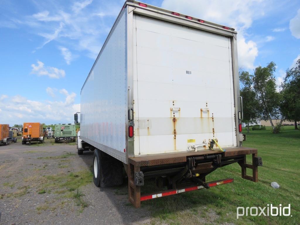 2011 HINO 268 REEFER TRUCK VN:S51963 powered by diesel engine, equipped with power steering, a/c, am