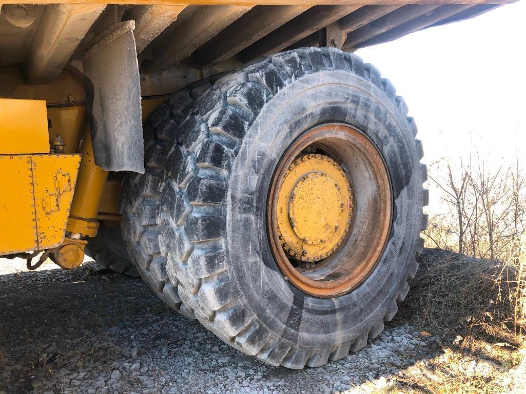 2000 CAT 777D STRAIGHT FRAME HAUL TRUCK SN:AGC00195 powered by Cat 3508 diesel engine, equipped with