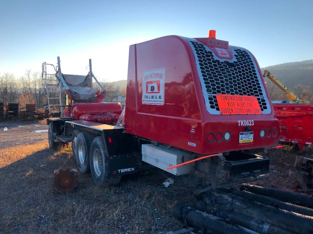 2017 TEREX FD-4000 CONCRETE MIXER TRUCK VN:H0014040 powered by Cummins diesel engine, equipped with