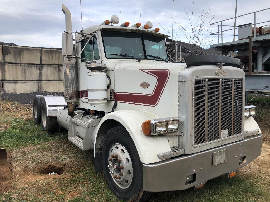 1997 PETERBILT 378 TRUCK TRACTOR VN:437963 powered by Cummins M11 diesel engine, equipped with Eaton