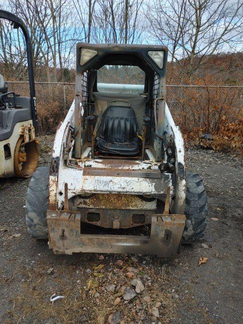 BOBCAT 773 SKID STEER SN:519013602 powered by Kubota diesel engine, equipped with rollcage, high flo