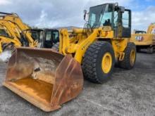 KAWASAKI 70Z RUBBER TIRED LOADER SN:7004-5059 powered by Cummins 6BT diesel engine, equipped with