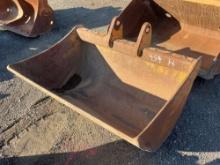 CASE 48IN. DITCHING BUCKET TRACTOR LOADER BACKHOE ATTACHMENT
