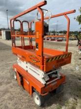 2017 SNORKEL S3219E SCISSOR LIFT SN:S3219E-04-170804184 electric powered, equipped with 19ft.