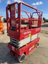 2018 MEC 1930SE SCISSOR LIFT SN:16400925 electric powered, equipped with 19ft. Platform height,