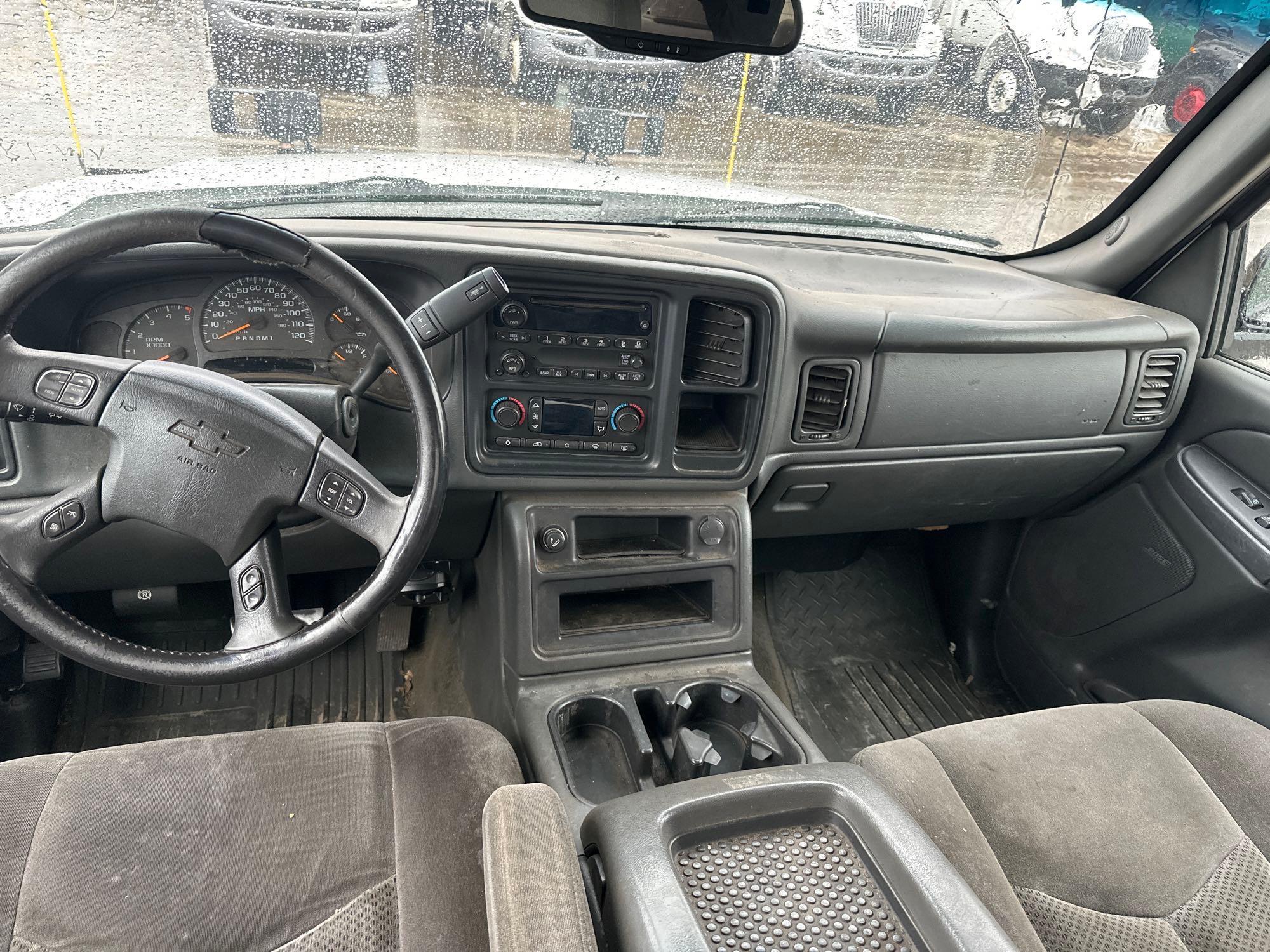 2007 CHEVY 2500 PICKUP TRUCK VN:1GCHK23D37F184011 4x4, powered by diesel engine, equipped with
