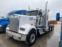 2019 KENWORTH TRUCK TRACTOR VN:367196 powered by diesel engine, equipped with Eaton 16 speed