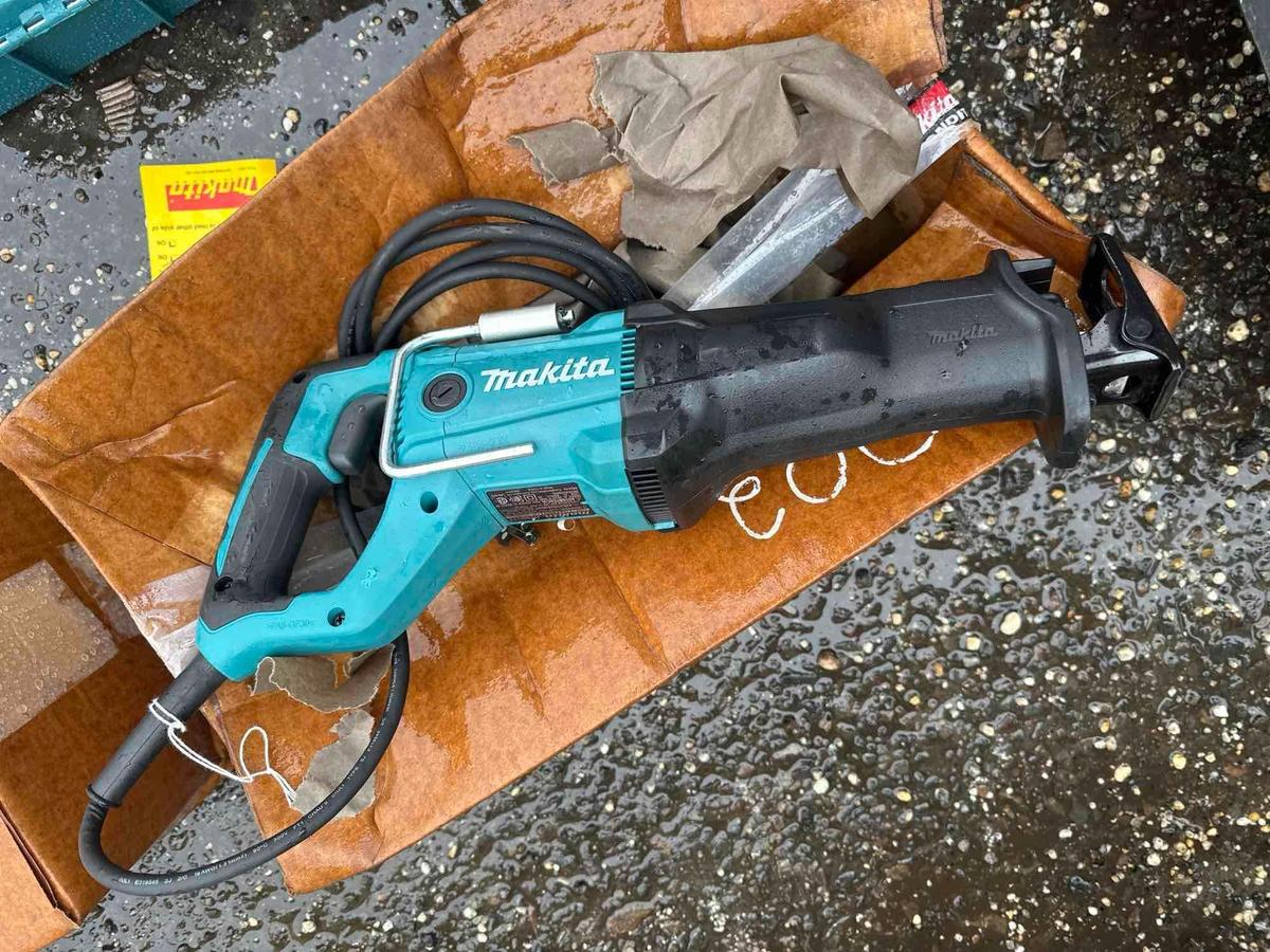 NEW MAKITA CORDED RECIPROCATING SAW - JR3051T- 1 YR FACTORY WARRANTY-RECON NEW SUPPORT EQUIPMENT